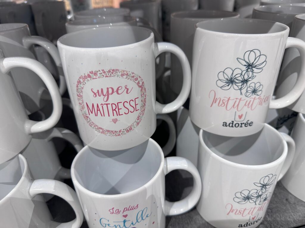 Mug-merci-maitresse cadeaux fin d'année scolaire 2023