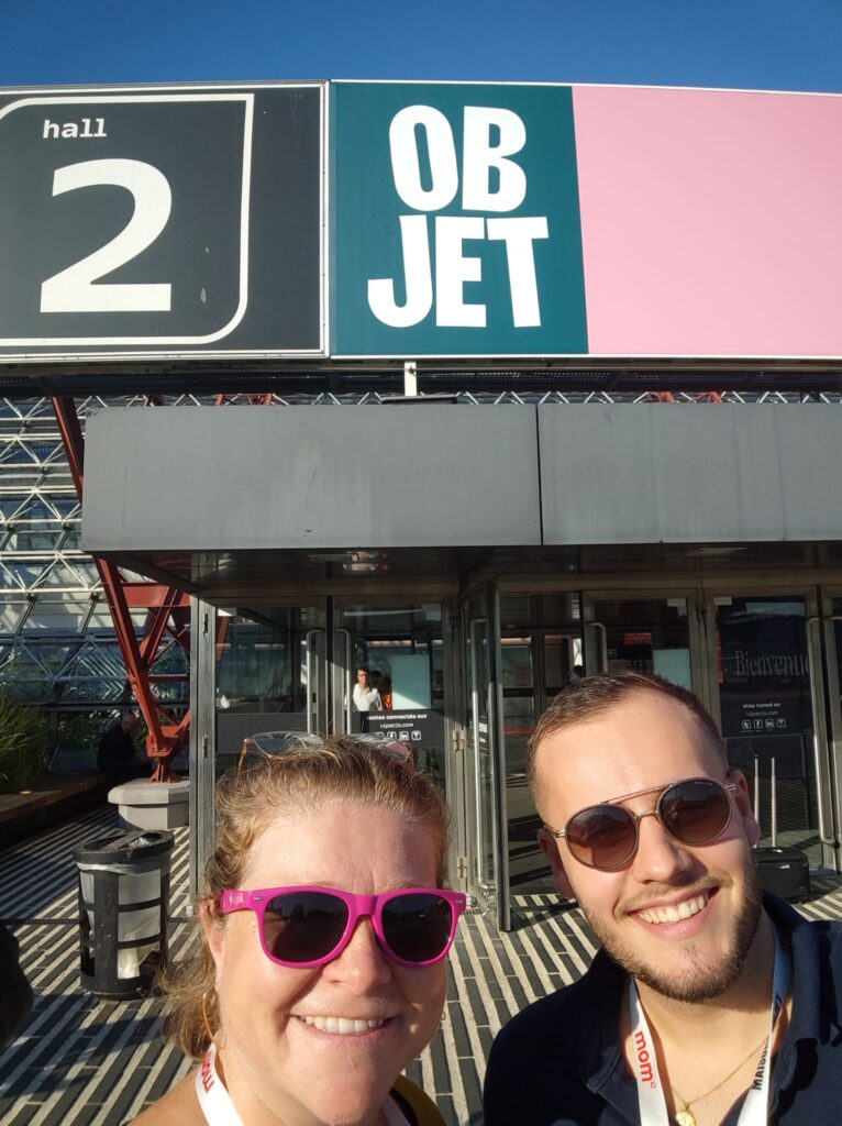 Clément et Laur-Ann à l'entrée du Salon Maison et Objet Paris 2023